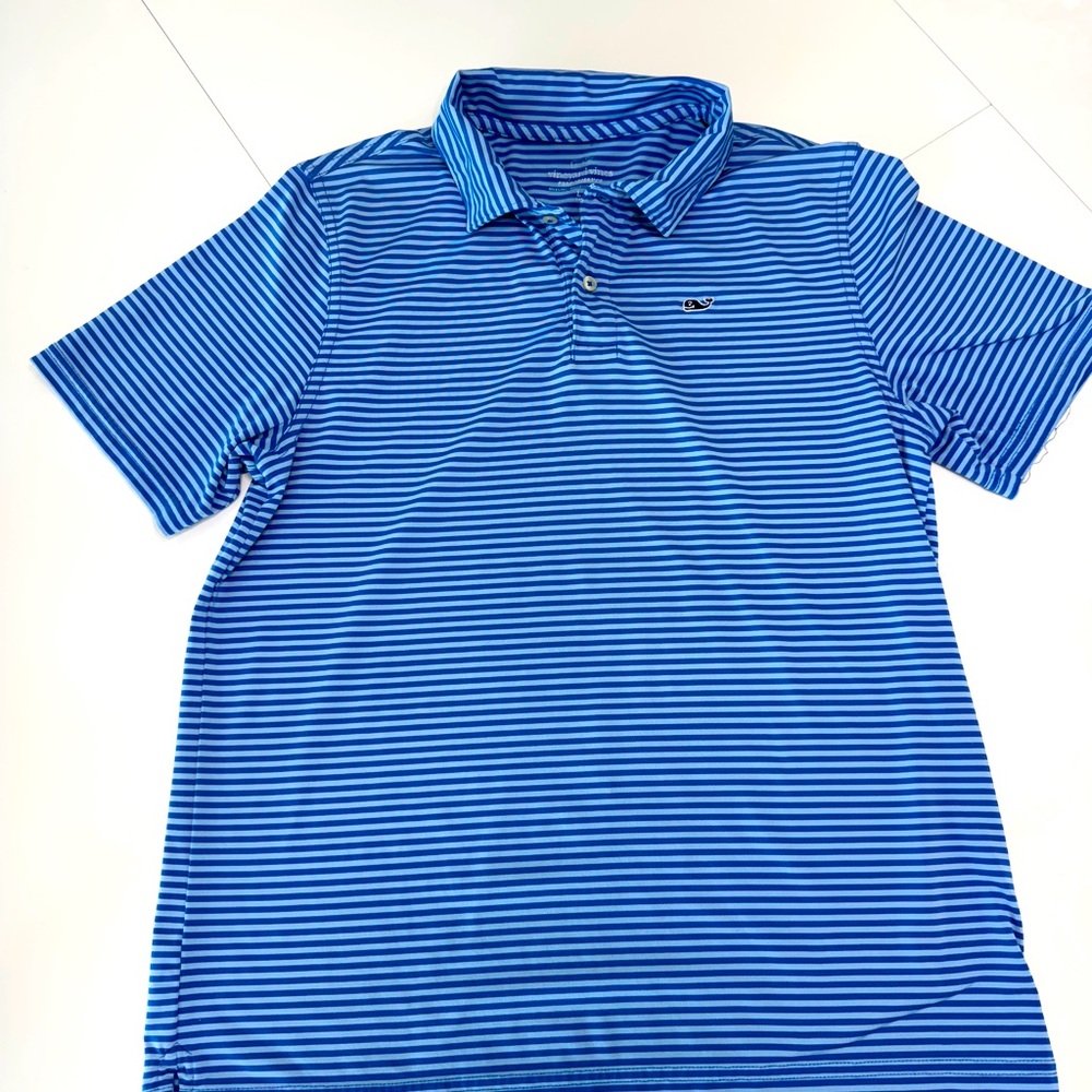 Vineyard Vines Blue Polo Shirt with Classic Style